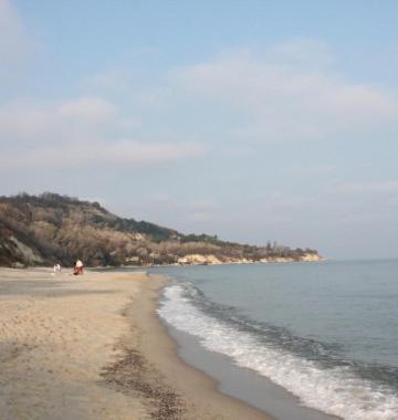 Хотел Андре Hotel Chernomorets Ngoại thất bức ảnh